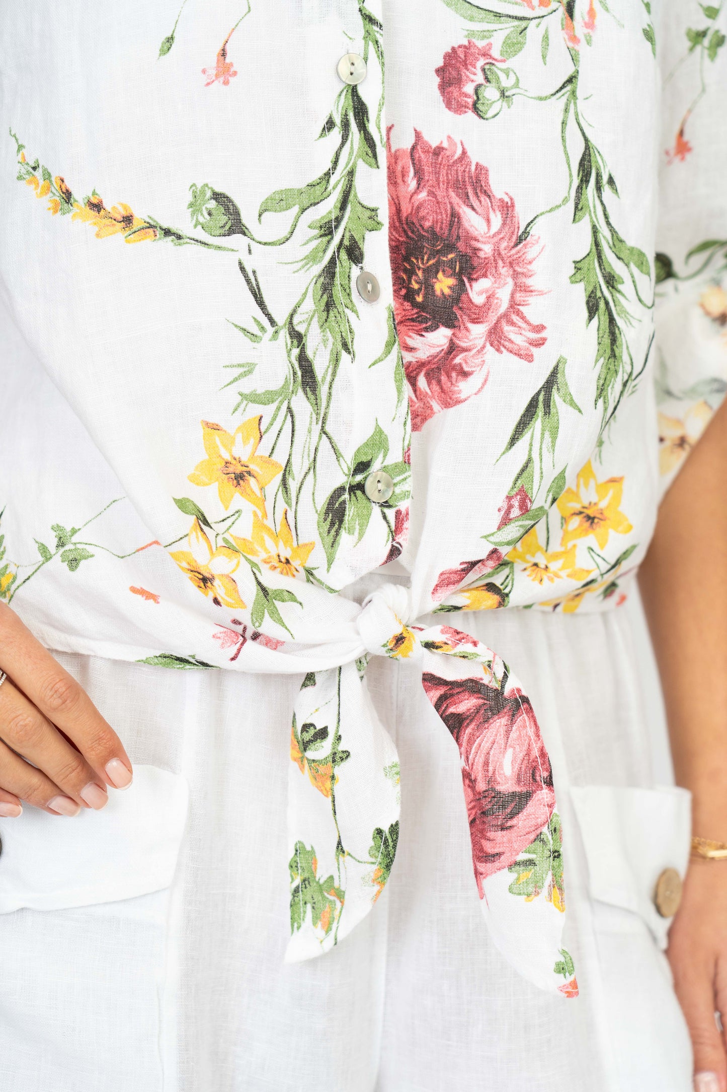 Look Mode Floral Linen Tie Front Top