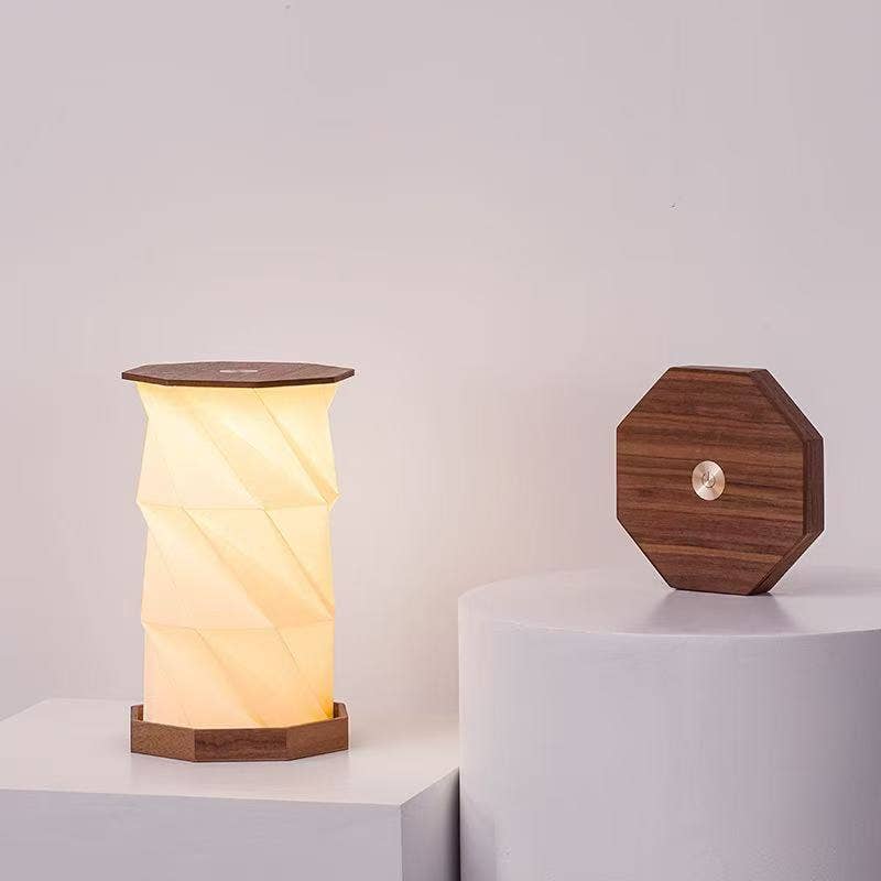 Twist Hexagon Lamp