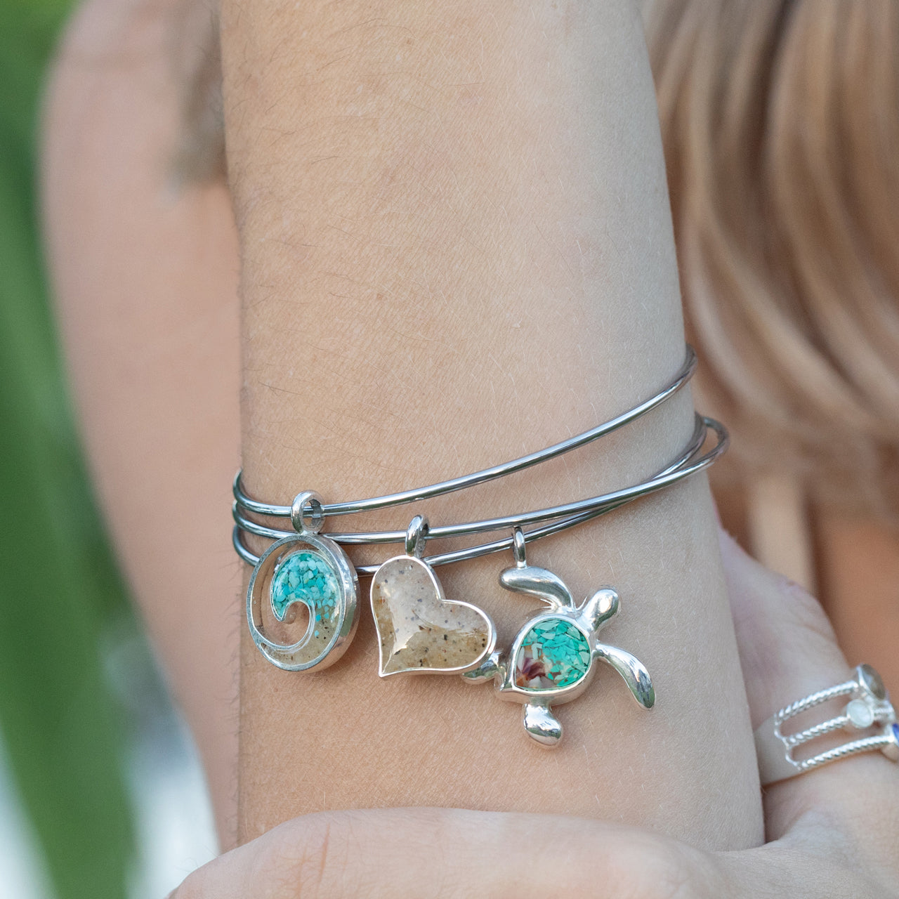 Beach Bangle - Turtle - Turquoise Gradient (FMB Sand)