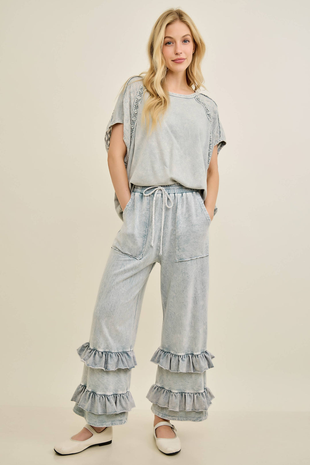 Mineral Washed Eyelet Trim top