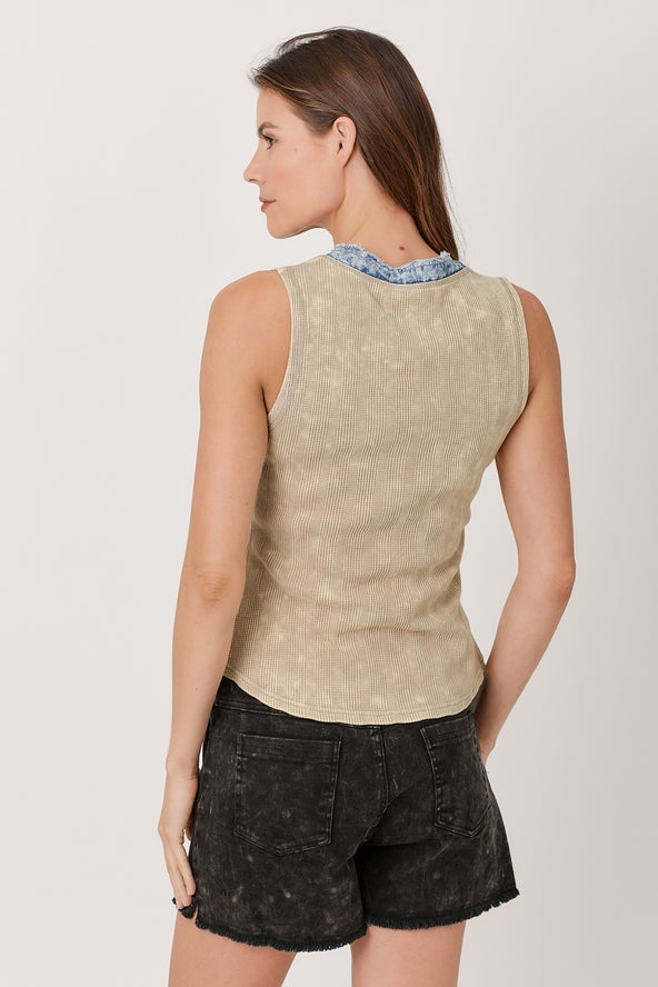 Mystree Sleeveless Henley