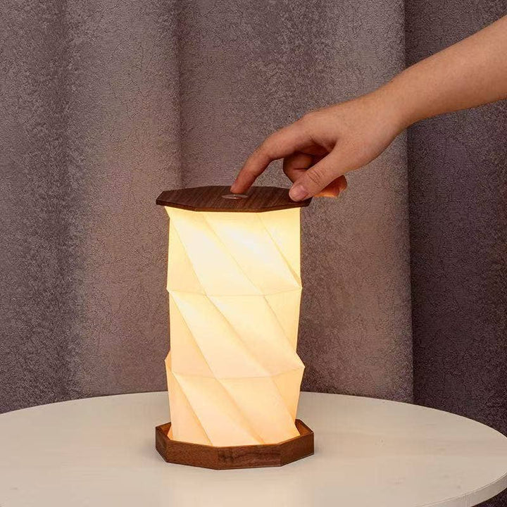 Twist Hexagon Lamp