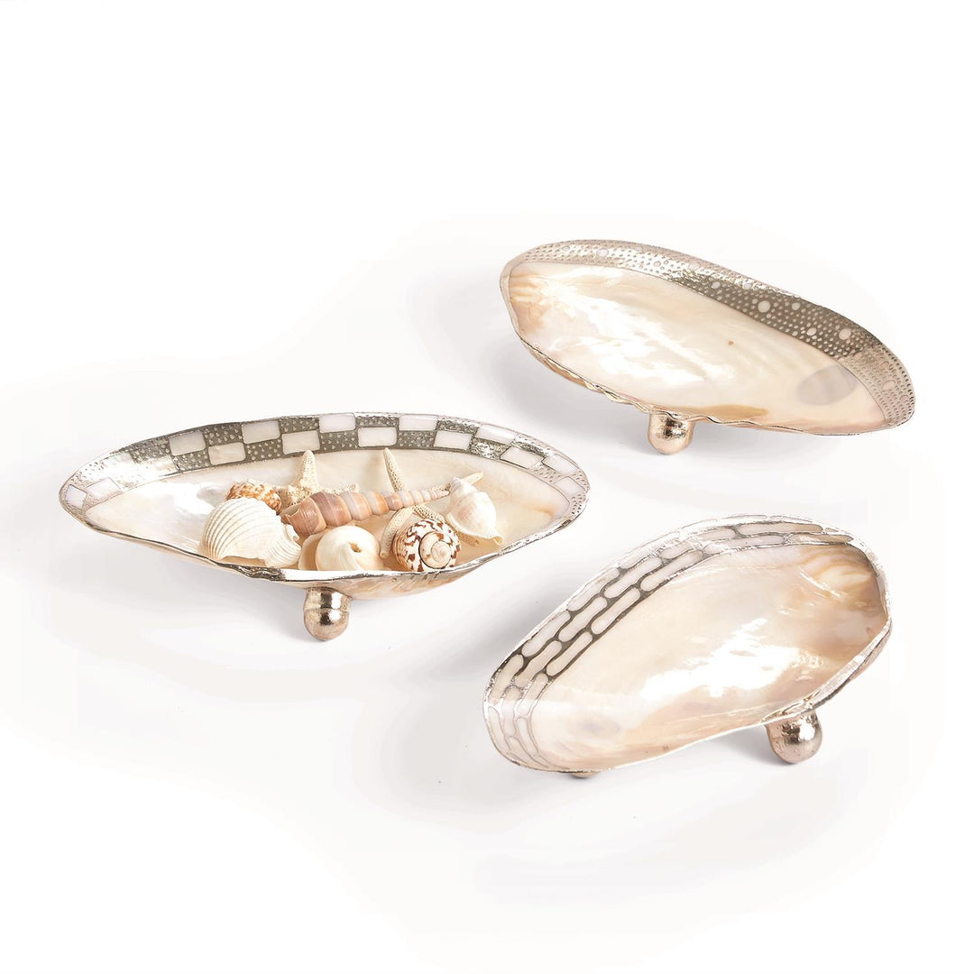 Twos Company Ornamental Shell Footed Dish
