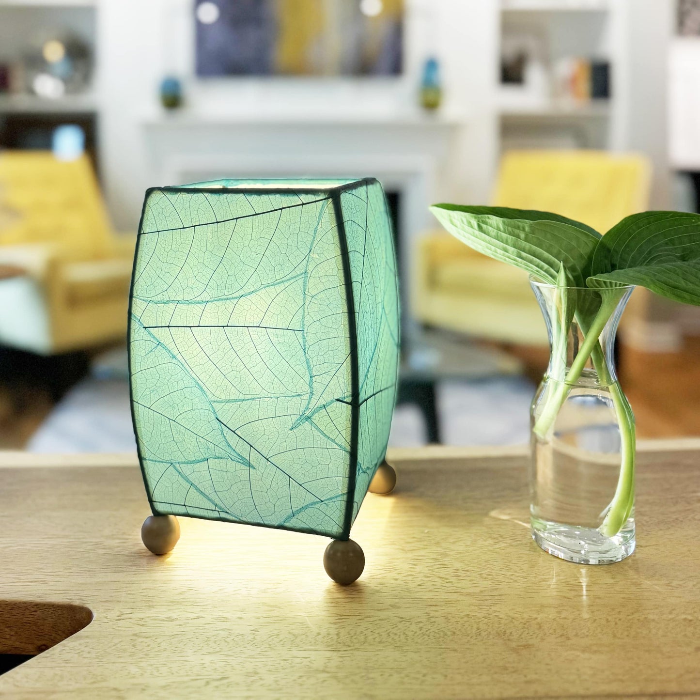 Eangee Mini Square Cocoa Leaf Lamp