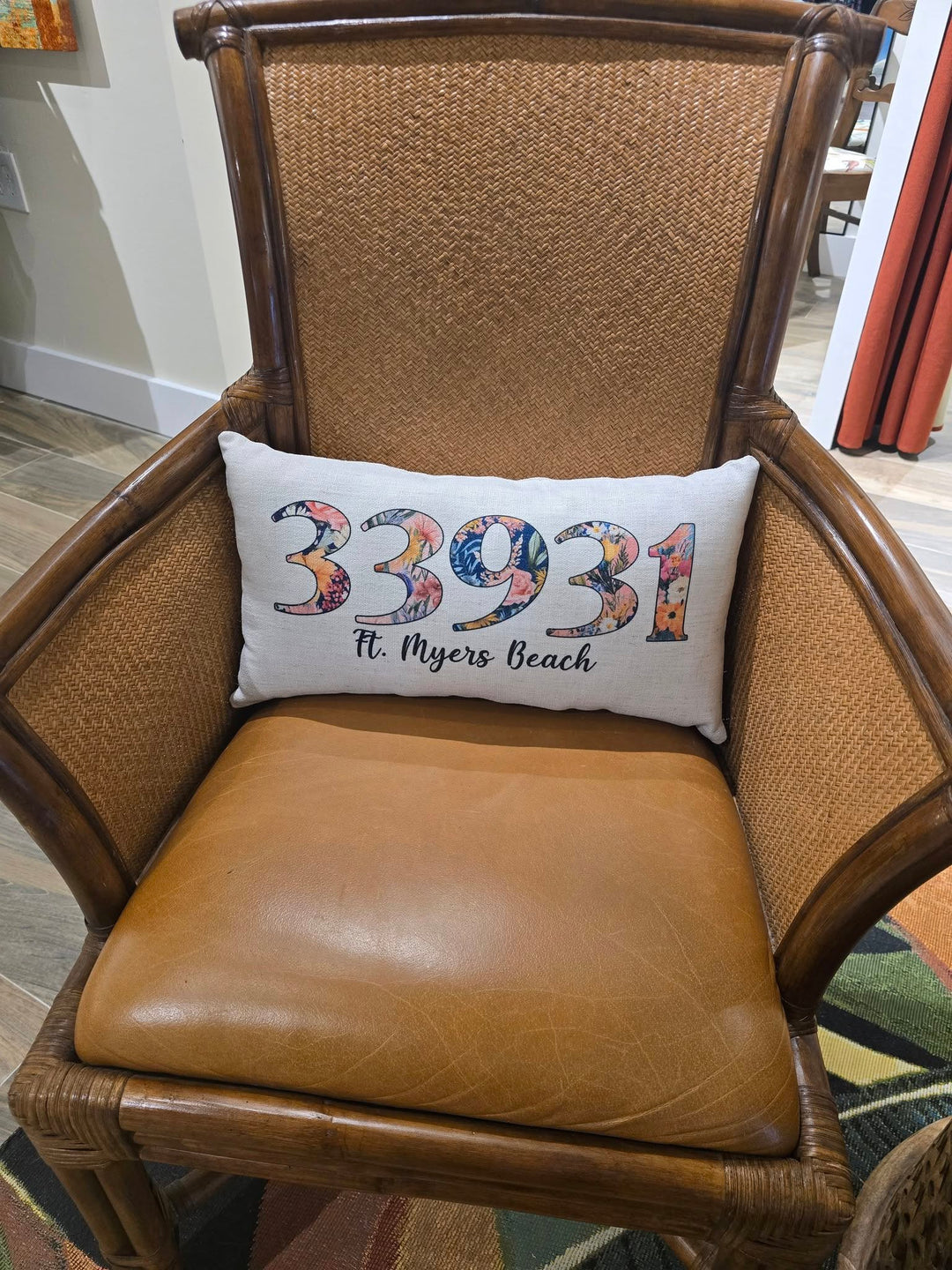 33931 Design Lumbar Pillows