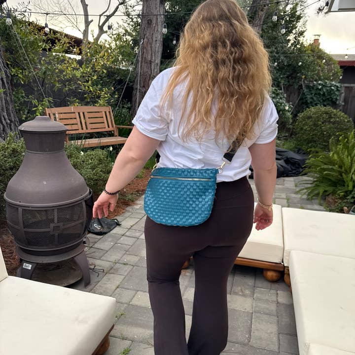 Belle Crossbody