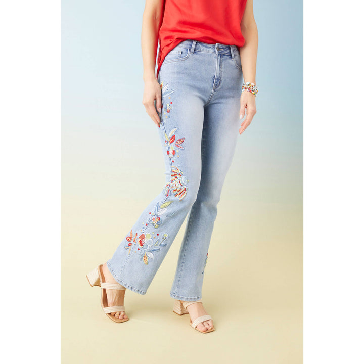 EverStretch Flare with Bright Color Embroidery
