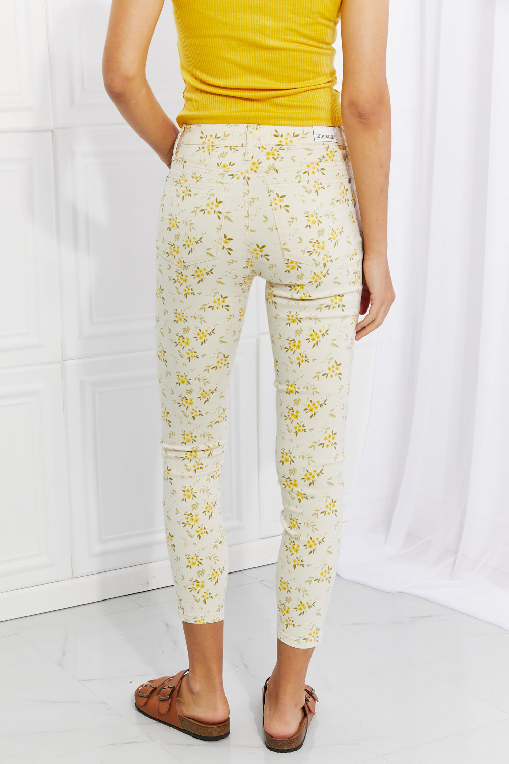 Judy Blue Floral Midrise Skinny