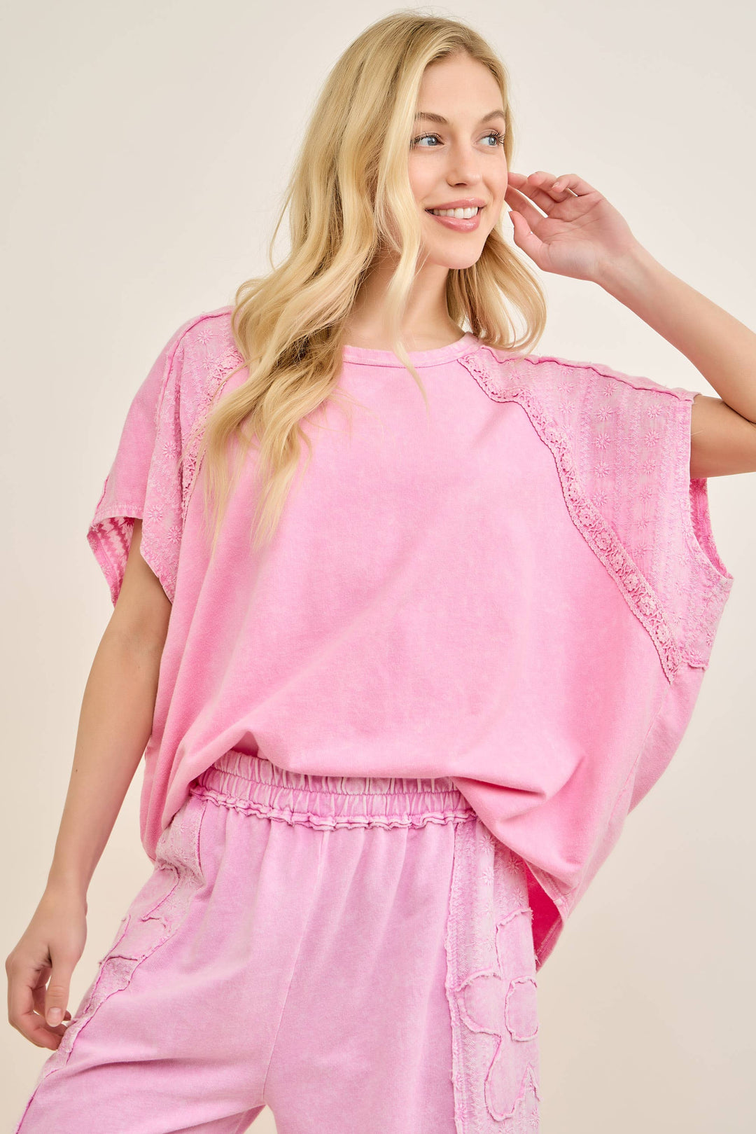 Mineral Washed Eyelet Trim top
