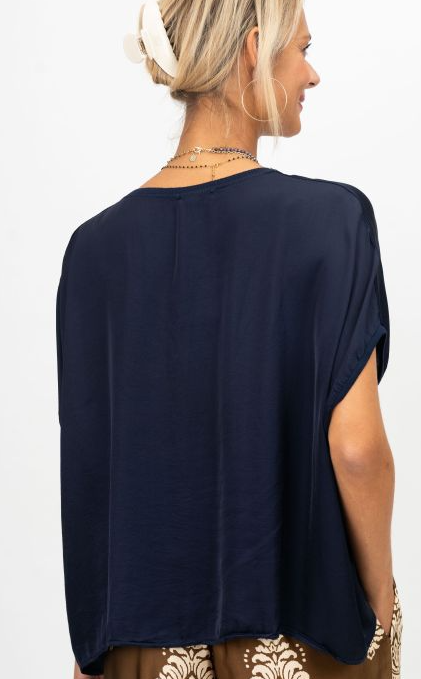 Look Mode Flowy Satin Blouse