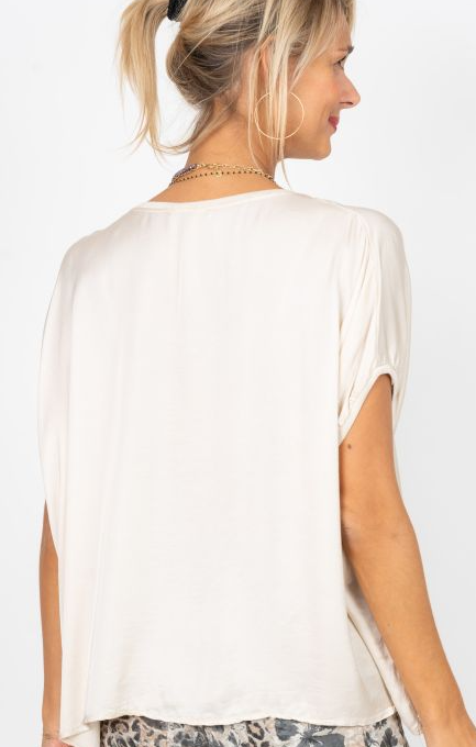 Look Mode Flowy Satin Blouse