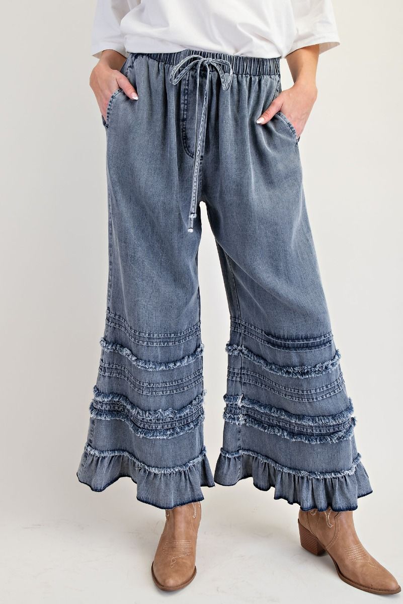 Easel Ruffled Pants