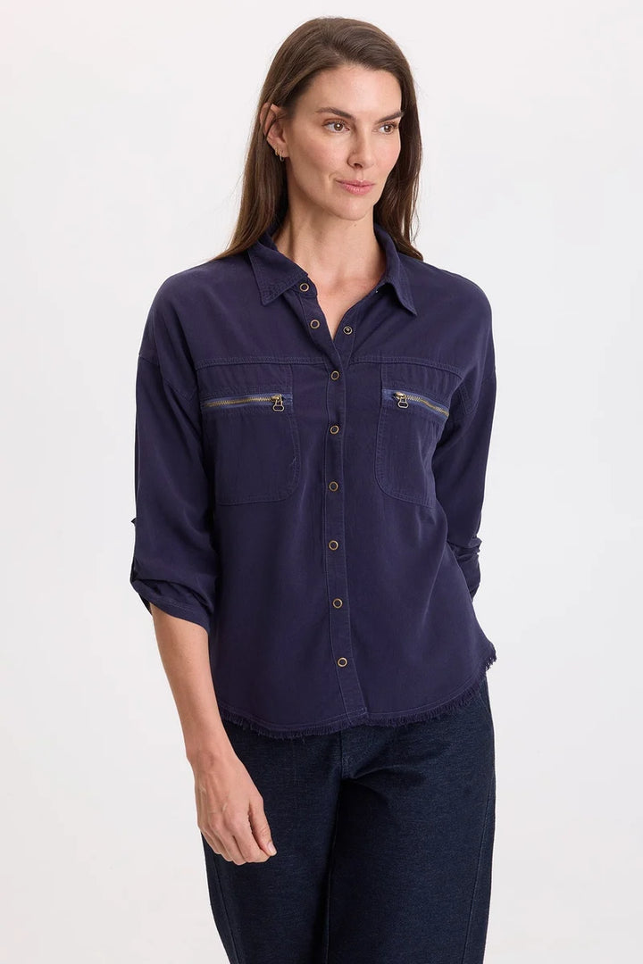 Wearables Knapp Button-Up Top