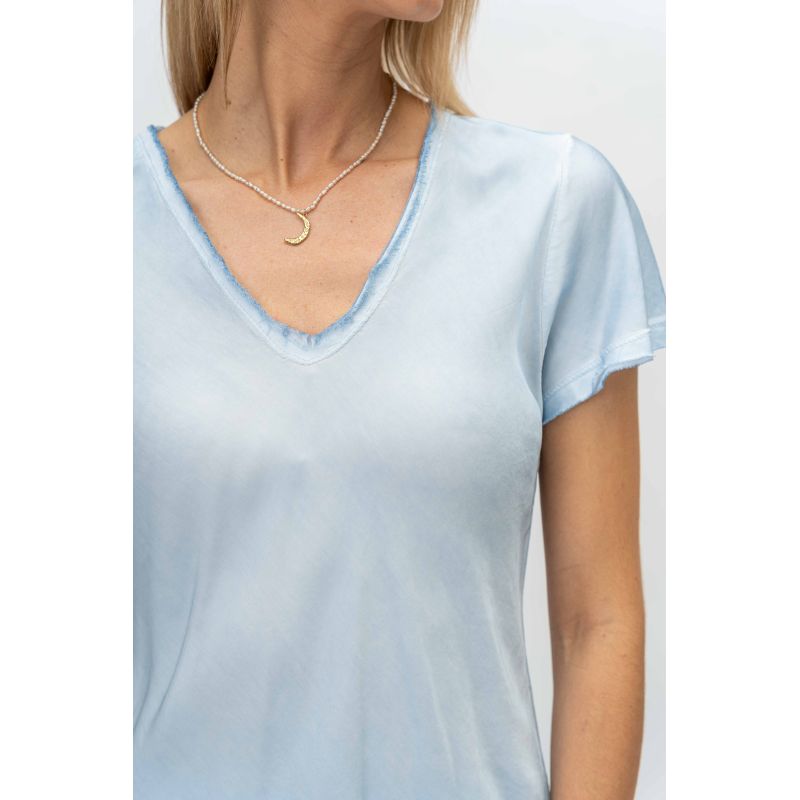 Look Mode Tee w/ Satin Raw Edge