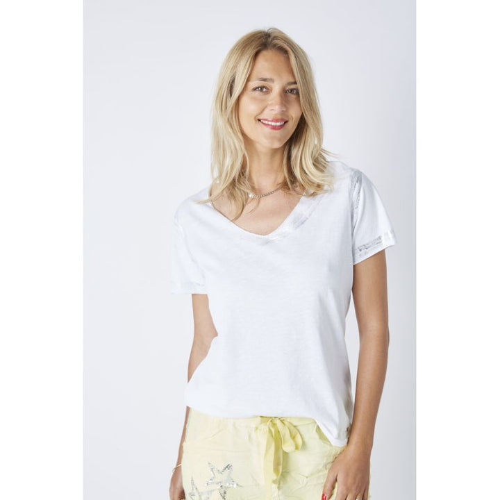 Look Mode Tee w/ Silver Foil Neckline
