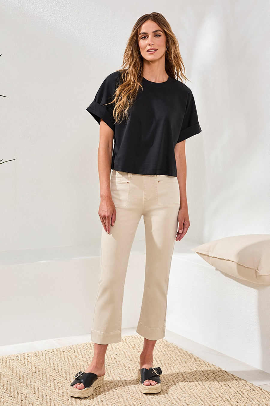 Tribal Kick Flare Capri